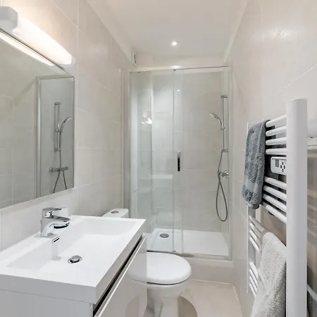 Hypercentre, Toutes Commodites Proche Port Apartament
