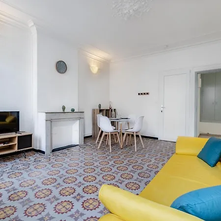 Hypercentre, Toutes Commodites Proche Port Apartment